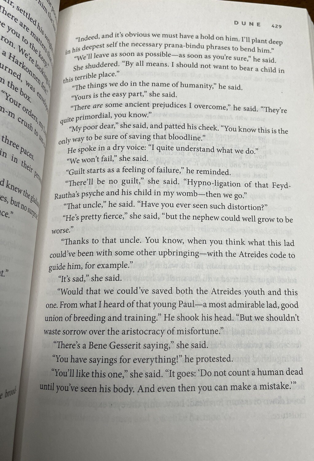 Dune [Dune Chronicles, Book 1] by Herbert, Frank paperback Book
