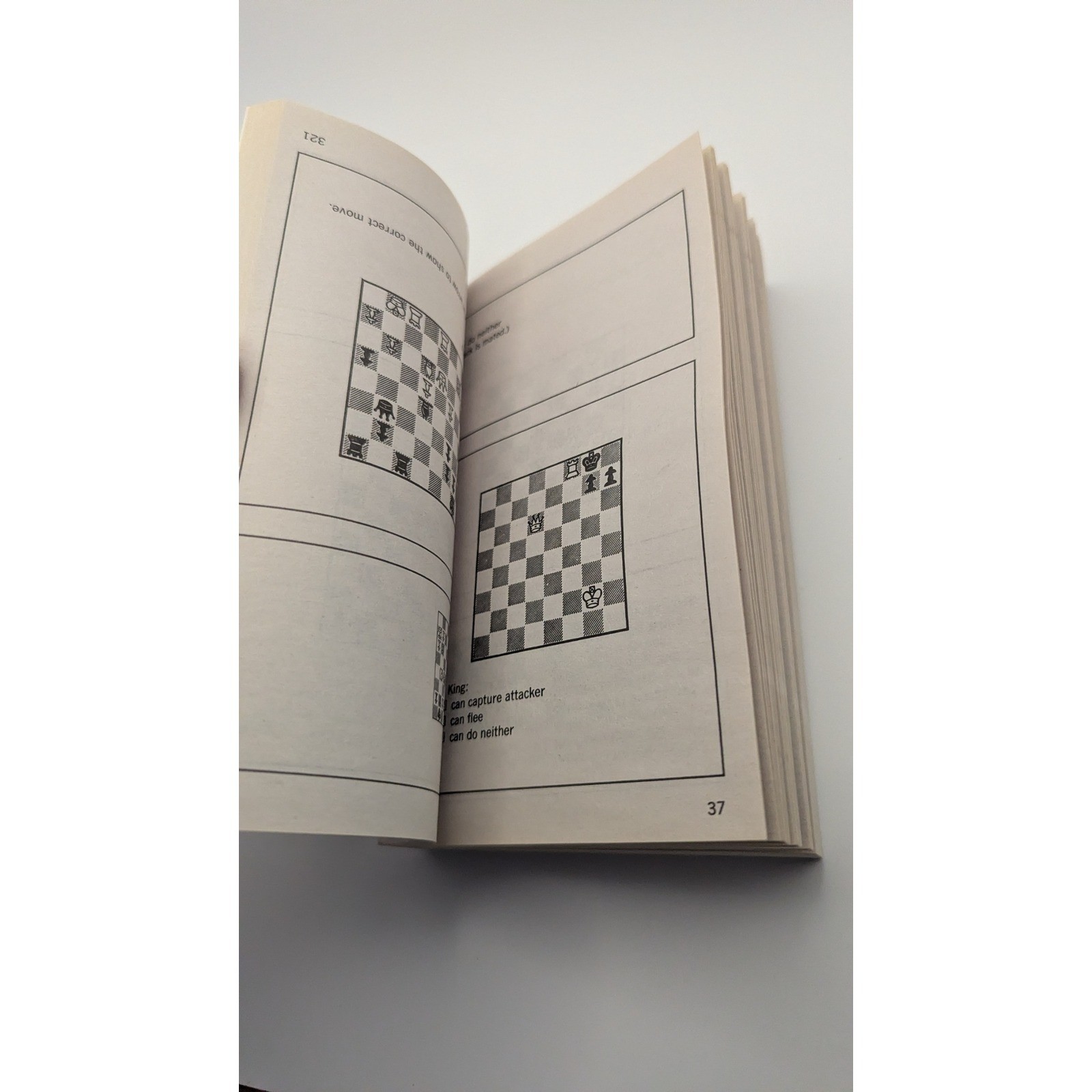 Bobby Fischer Teaches Chess Bantam Books Paperback Strategy Guide 1972 Vintage