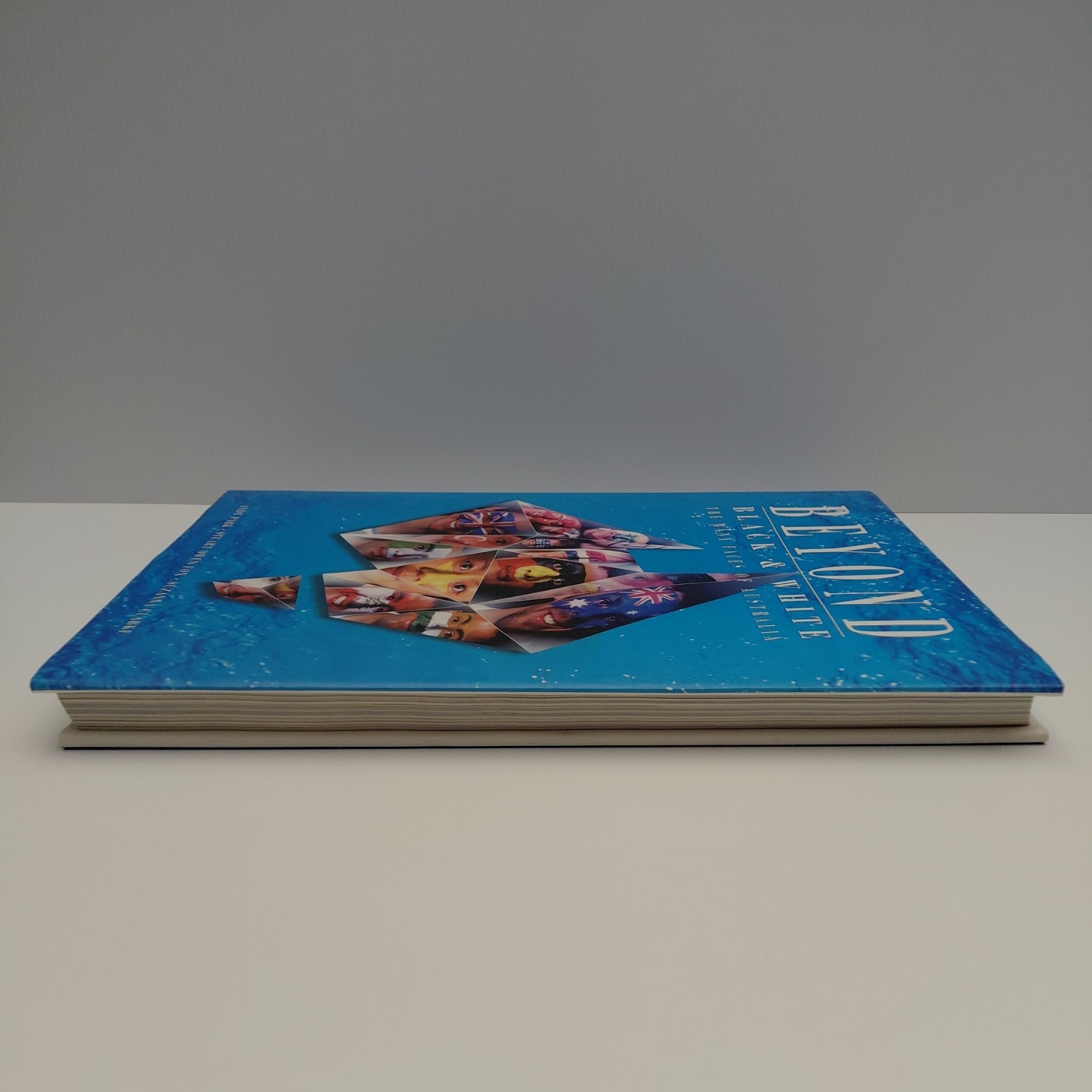 Beyond Black and White The Many Faces of Australia by Andy Park – 1995 Book
