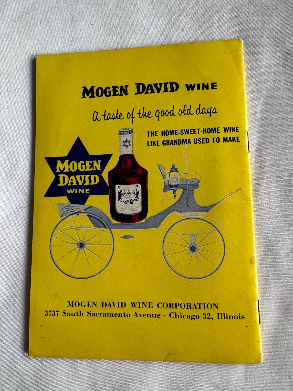 Vintage Mogen David Wine Booklet Promotional Recipes, Cookbook 42 Pages 5×7