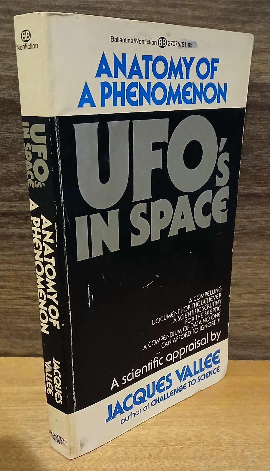 UFO’s in Space Anatomy of a Phenomenon Jacques Vallee 1977 Paperback Book