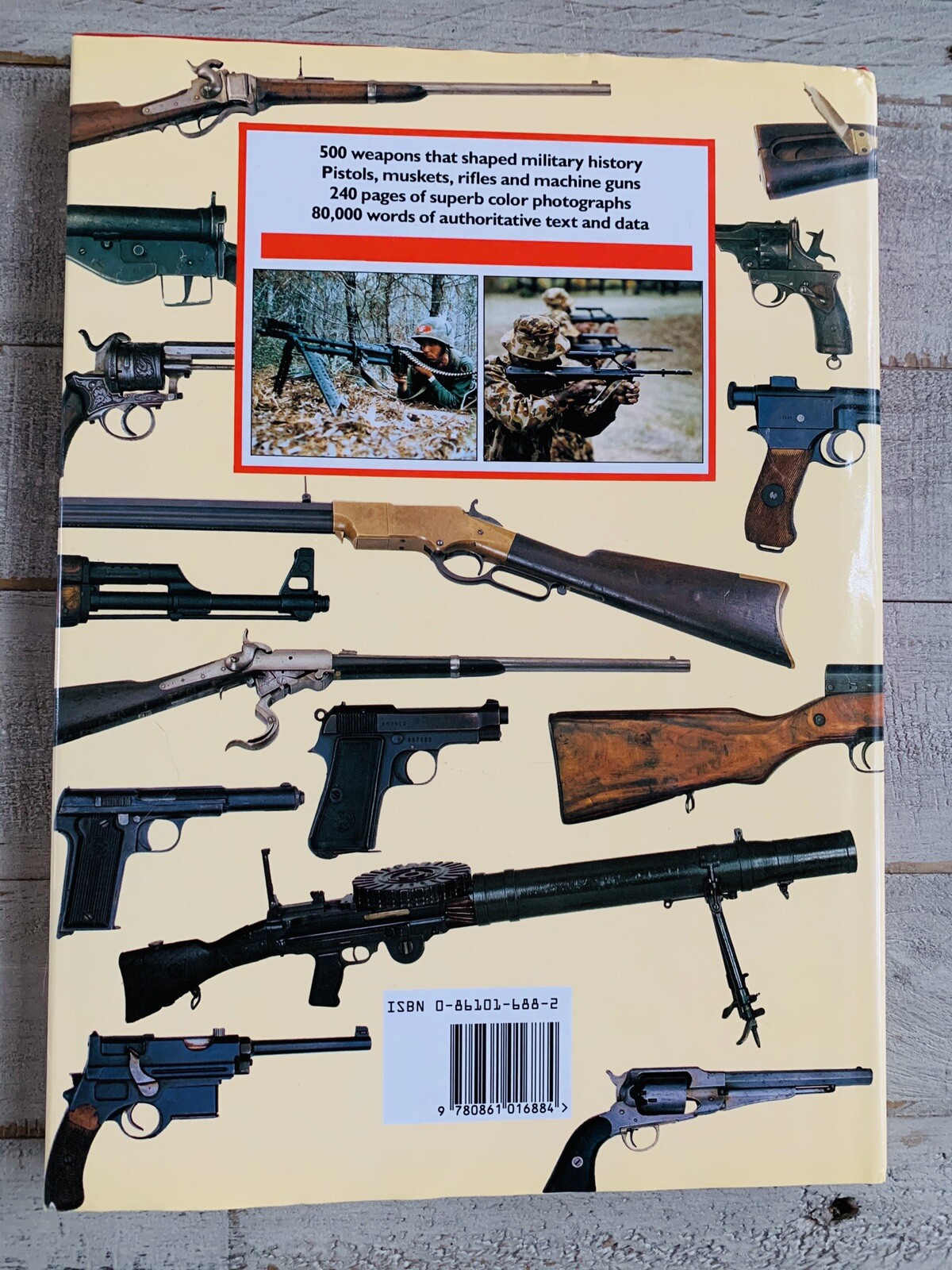 Military Small Arms: 300 Years of Soldiers’ Firearms by Hogg, Ian V. Hardback