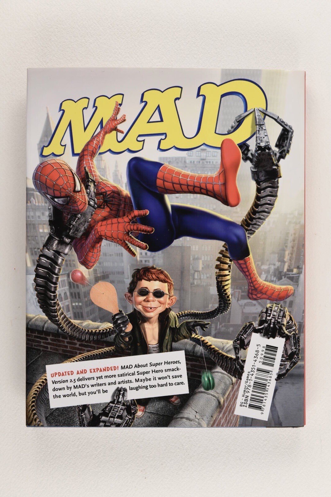 MAD ABOUT SUPER HEROES Version 2.5, 2012 1st Edition HC DJ Fall River Press VGC