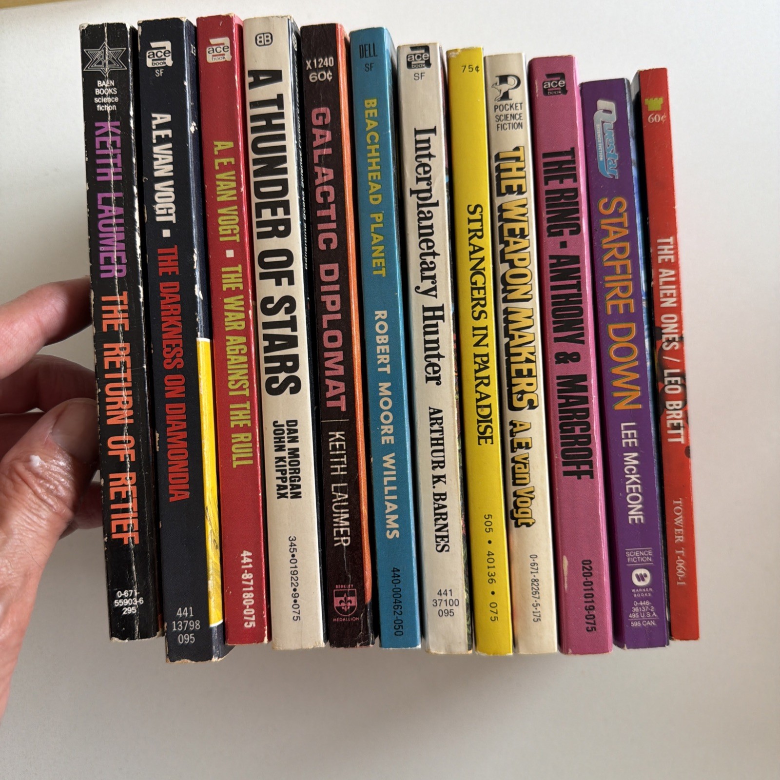 [LOT of 27] Vintage Paperbacks Great Authors & Titles Various Mixed Genres Clean
