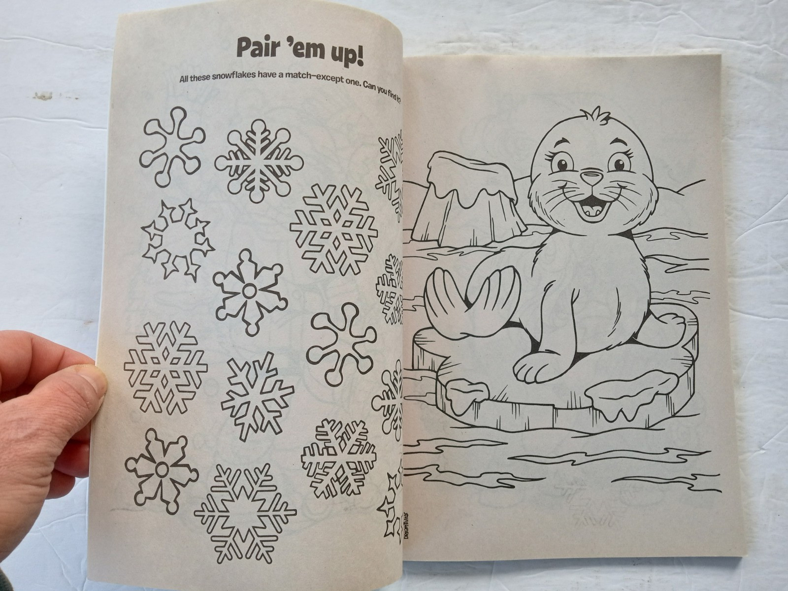 Colortivity Christmas Holiday Coloring and Activity Book Frosty Fun DREAMTIVITY