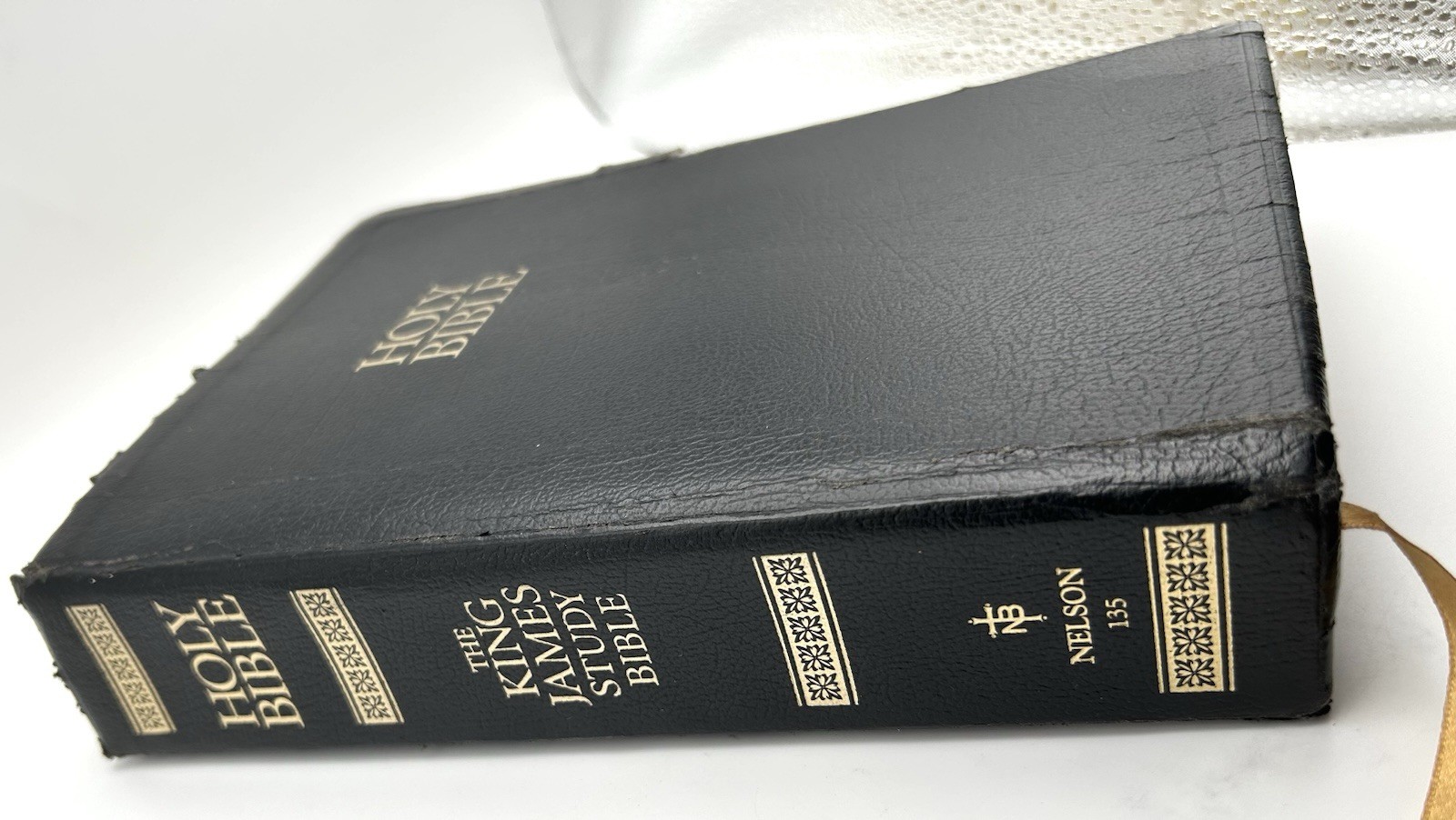 The King James Study Bible Black Bonded Leather Indexed Nelson 135 1988