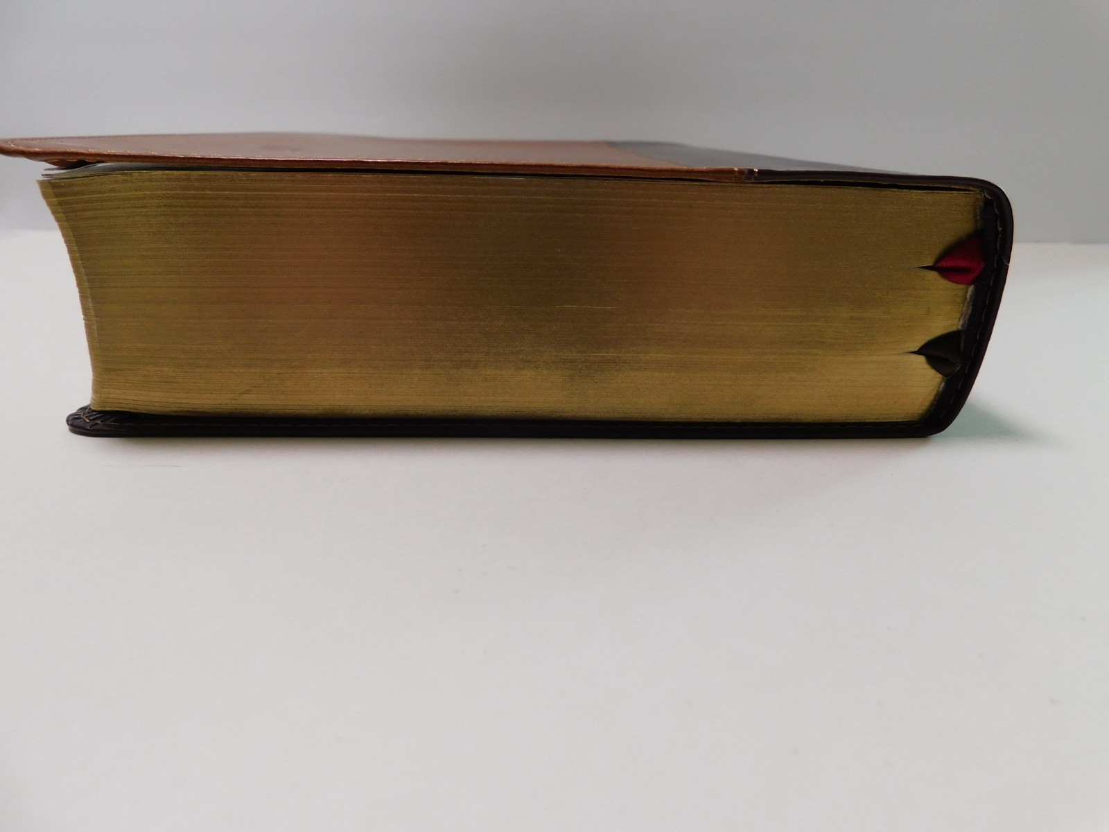 Macarthur Study Bible, 2nd Edition, ESV Leathersoft With (Slightly Damaged) Box