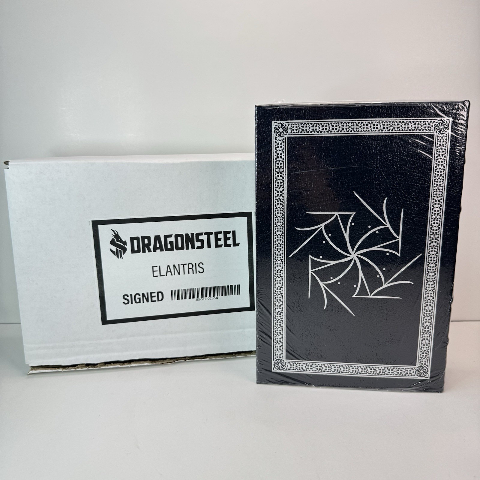 SIGNED Leather bound ELANTRIS 10th Anniversary Edition Brandon Sanderson SEALED