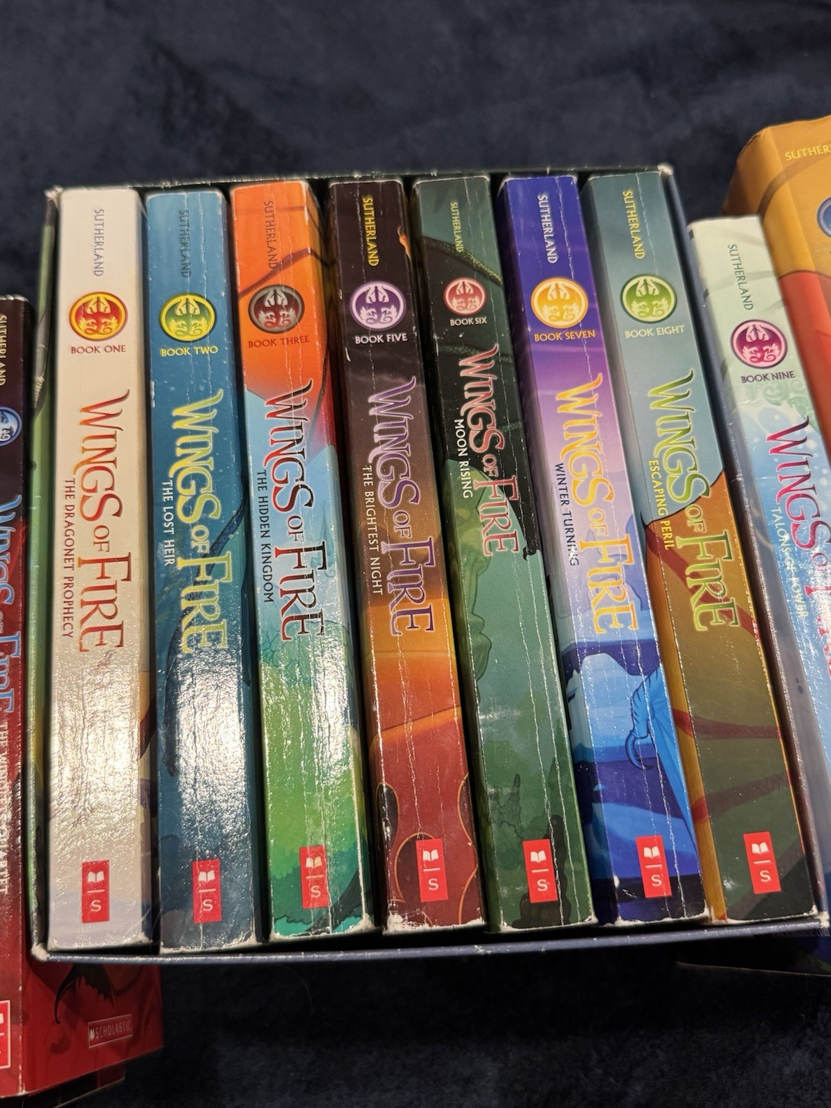 Wings of Fire by Tui Sutherland – 17 Bk Lot mixPB/HC, 1-3, 5- 14 missing book 4