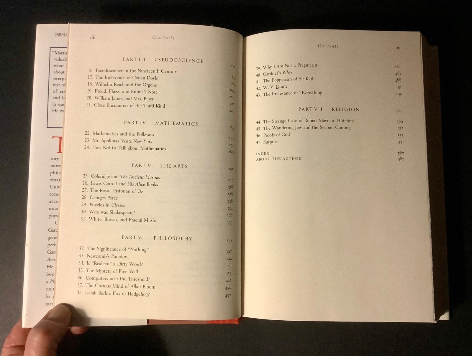 THE NIGHT IS LARGE: MARTIN GARDNER Collected Essays 1938-1995 1st Ed. 1996 HC/DJ