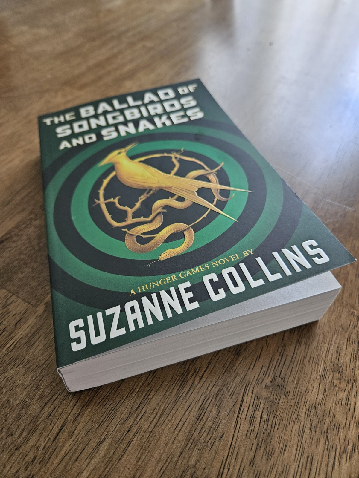 Ballad of Songbirds & Snakes (Hunger Games Novel) by Suzanne Collins Paperback)