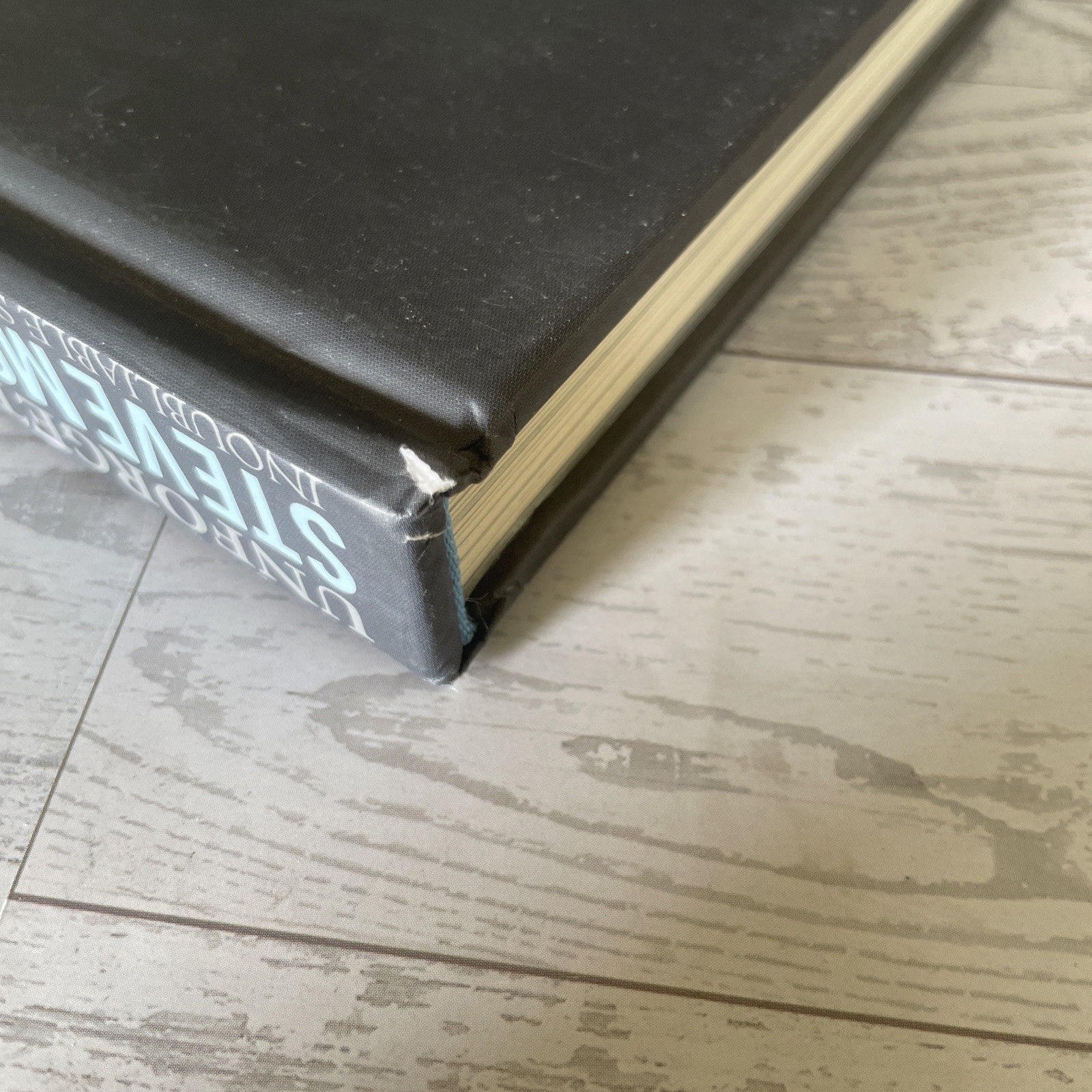 RARE: “Unforgettable Steve McQueen” – Limited Edition TAG Heuer Hardcover Book