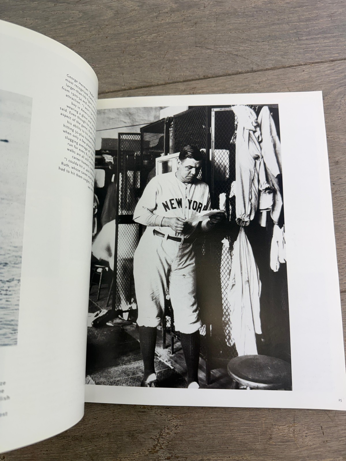 Visions Of Victory Sports Photography Andre Livingston Paideia Red Trade PB