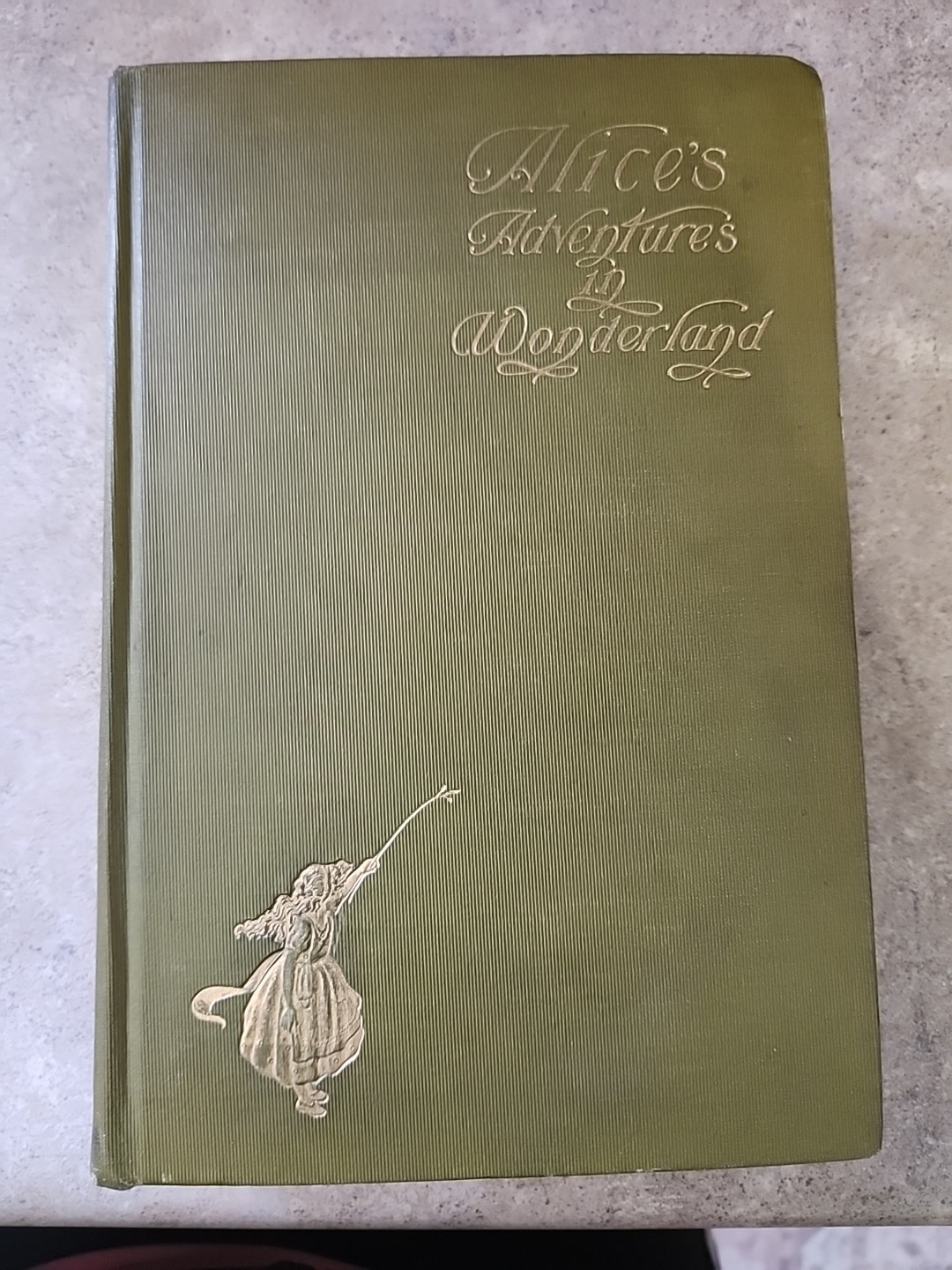 Alice’s Adventures in Wonderland, Lewis Carroll, Newell illus, Harper 1901. 1st