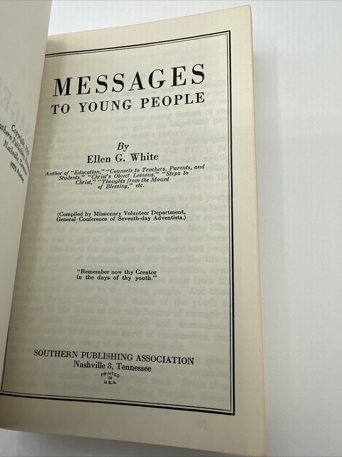 Messages To Young People Ellen G White 1970 Paperback Rare 498 Pages