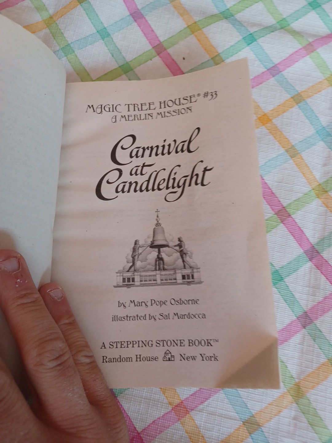 Magic Tree House #33: Carnival at Candlelight – Paperback