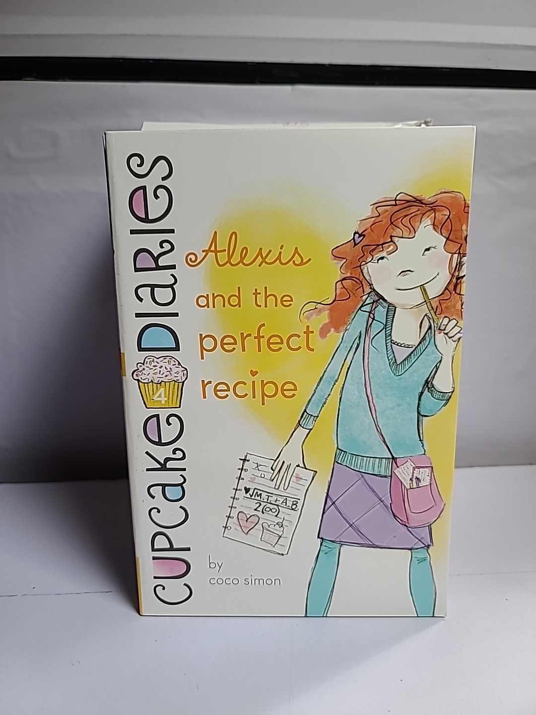 Cupcake Diaries Complete Set 1-8 Coco Simon Kids Chapter Books Lot Box Set