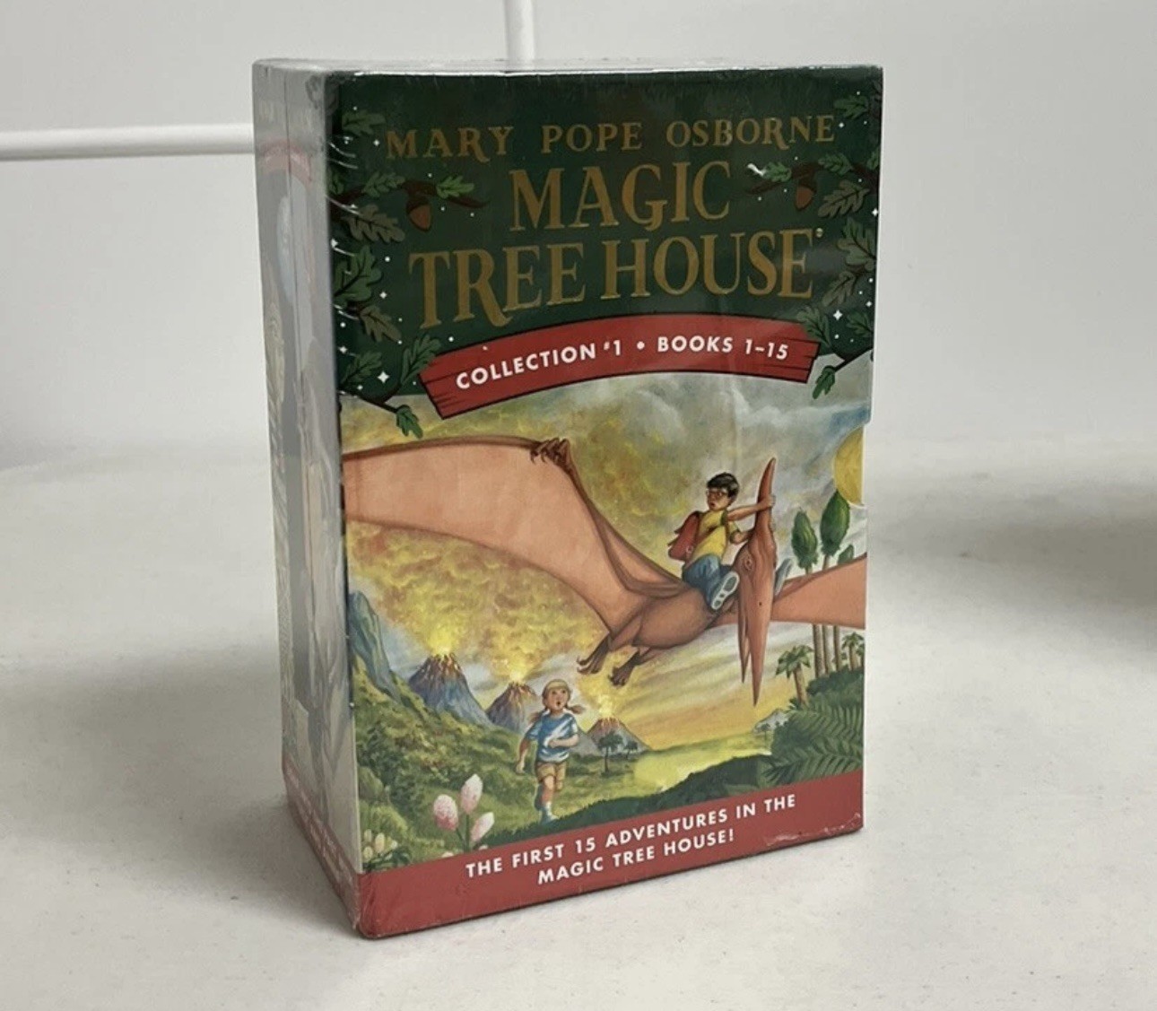 THE MAGIC TREE HOUSE Collection 1-15 Book Box Set By Mary Pop Osborne NEW