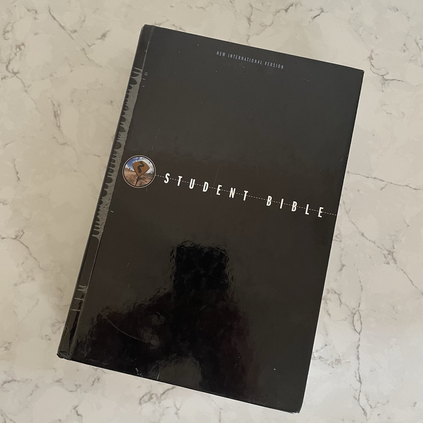 Student Bible NIV Zondervan Black Hardcover 2002 No Writing or Underlining VG