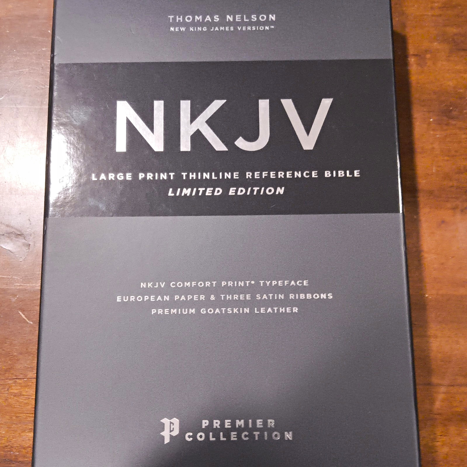 Thomas Nelson NKJV Large Print Thinline Reference Bible Premier Collection Ltd
