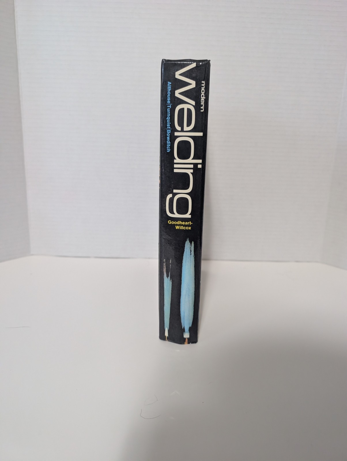 Modern welding complete coverage of welding field in one easy to use volume