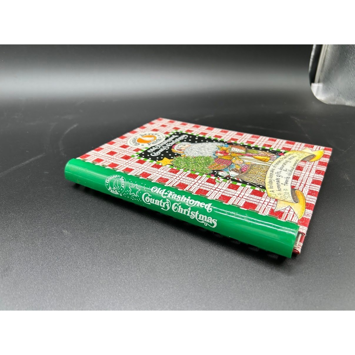 Gooseberry Patch Old Fashioned Country Christmas Cookbook Recipes Traditions