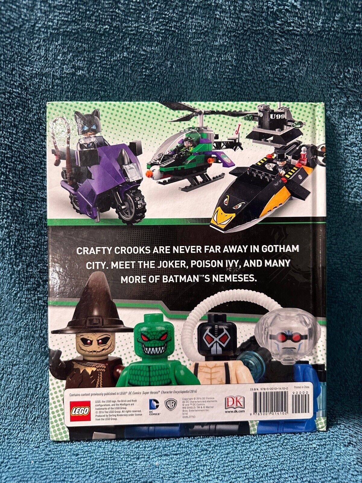 LEGO DC Comics Super Heroes Gotham City Under Attack Hardcover DK