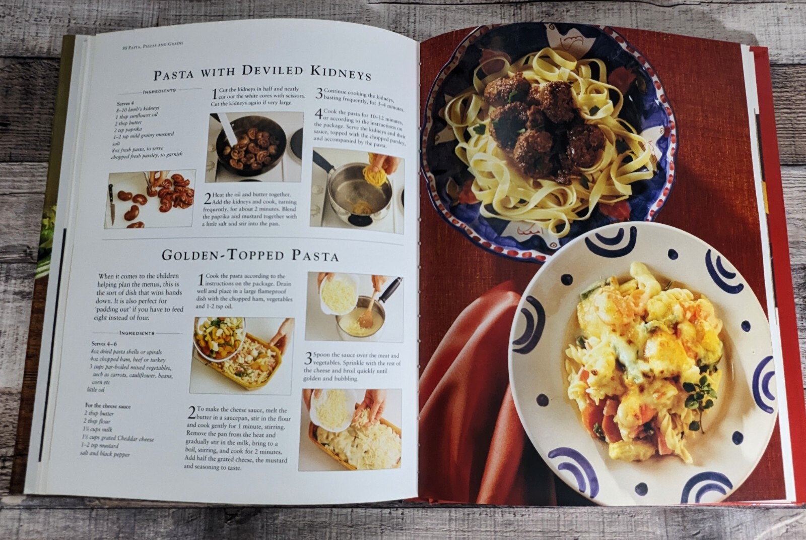 1994 The Complete Family Cookbook Alex Barker 159 Pages