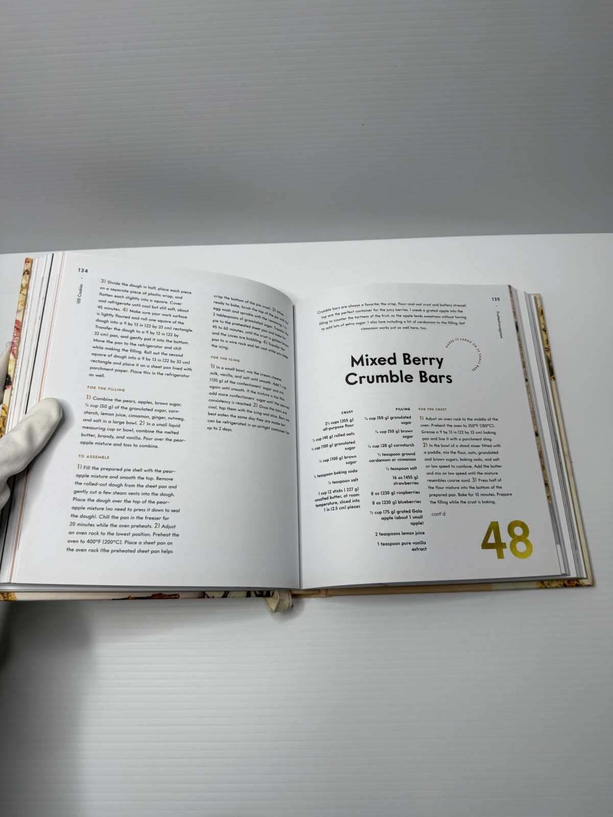 100 Cookies: the Baking Book for Every Kitchen with Classic Cookies Novel Treats