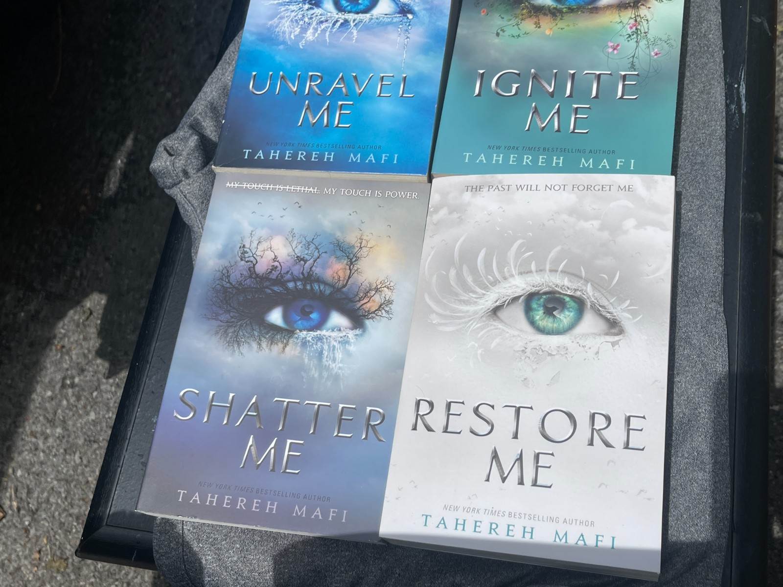 Tahereh Mafi UNRAVEL IGNITE RESTORE SHATTER ME Series Lot of 4 Paperback