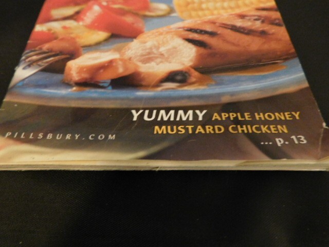 Pillsbury “Grilling” Cookbook July 2003 #269 – 94 pages – Great Recipes!
