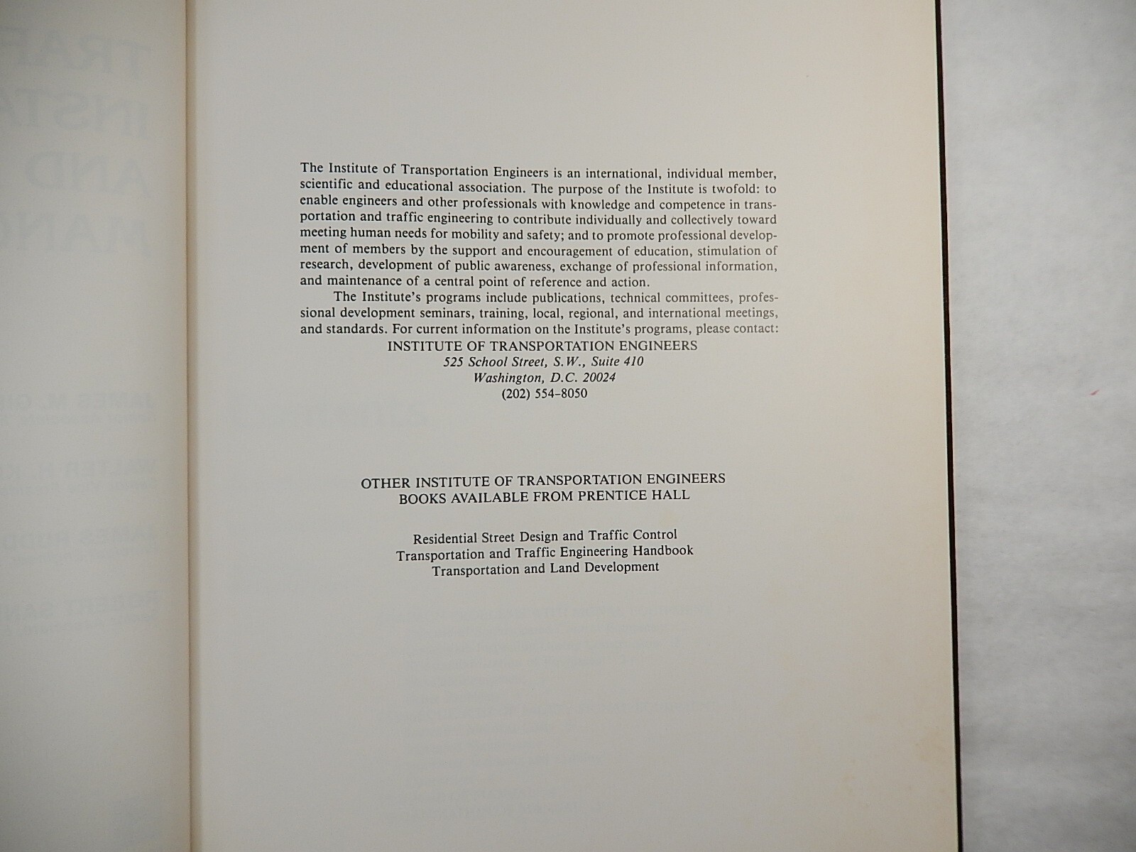 Traffic Signal Installation and Maintenance Manual by James M. Giblin, 1989