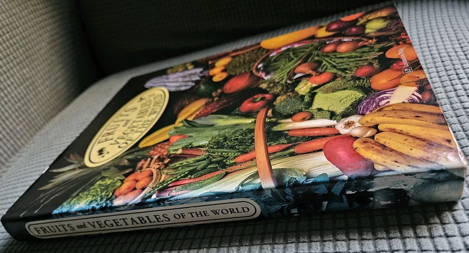 1995 Fruits & Vegetables Of The World By Michel Viard 191 Pages 1st LP Edition