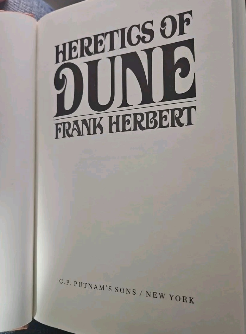 Heretics of Dune, Frank Herbert, 1984 hardcover Dust Jacket