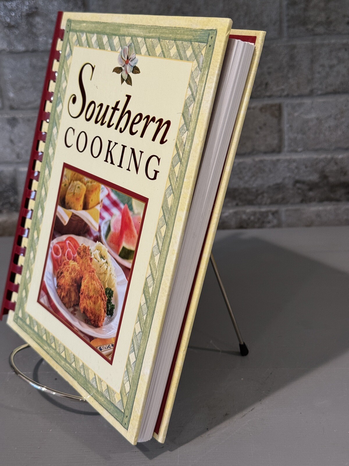 2005 Southern Cooking COOKBOOK Recipes Hardcover Spiral Bound 223 Pages