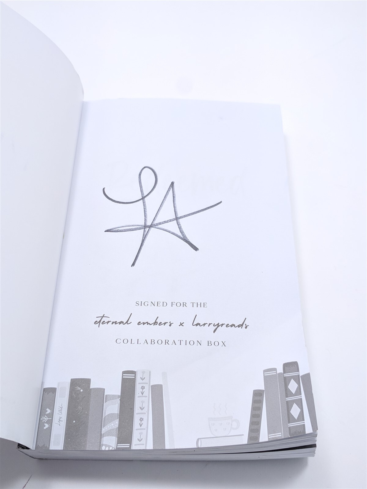 Redeemed (Eternal Embers Special Edition, Signed) – Lauren Asher – Paperback