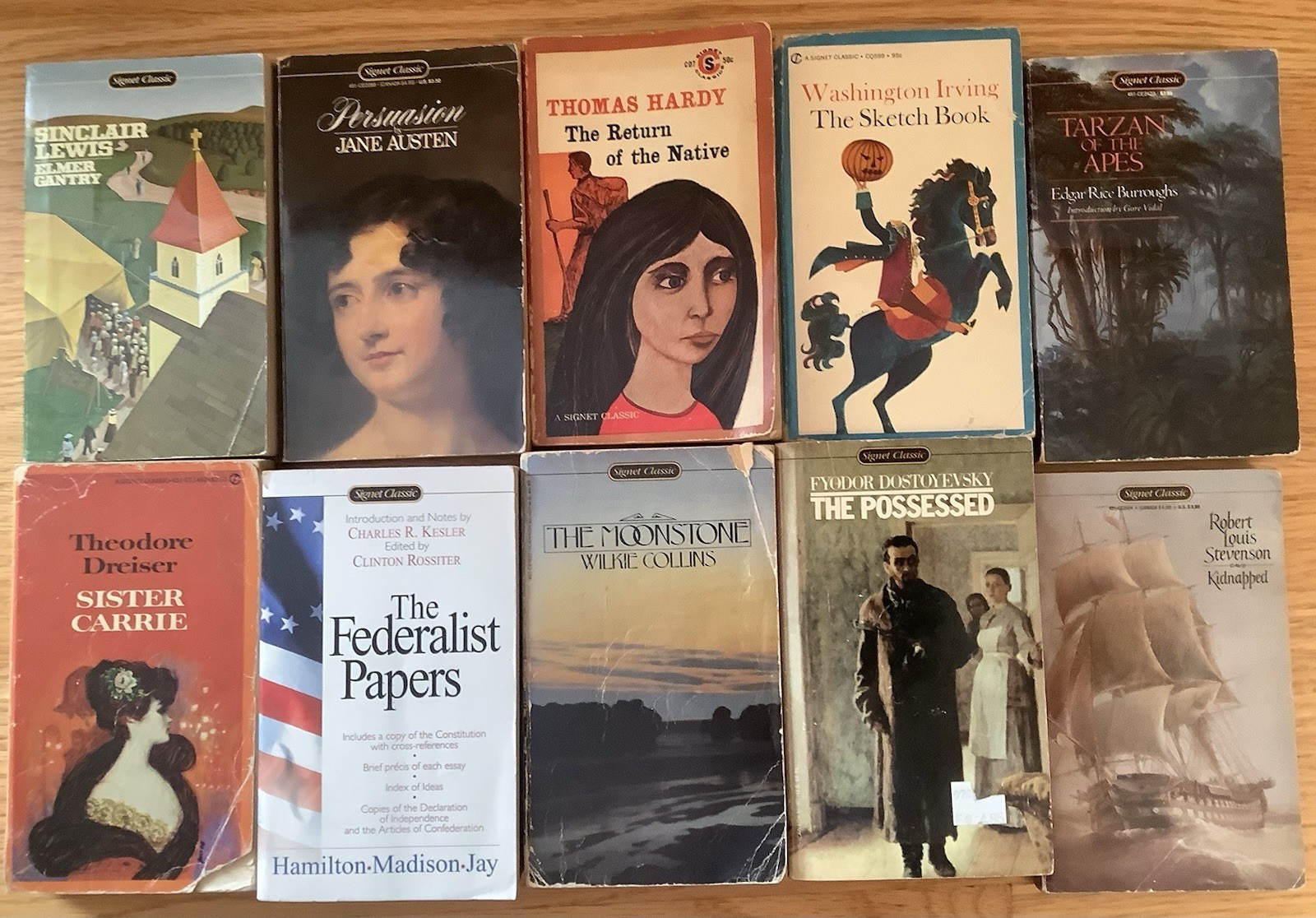 Lot of 10 Vintage Signet Classics PB Books Austen, Dreiser, Lewis, Hardy +++