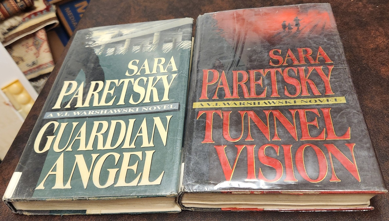 V.I. Warshawski Series by Sara Paretsky Lot, Vol 1-12 + Windy City Blues