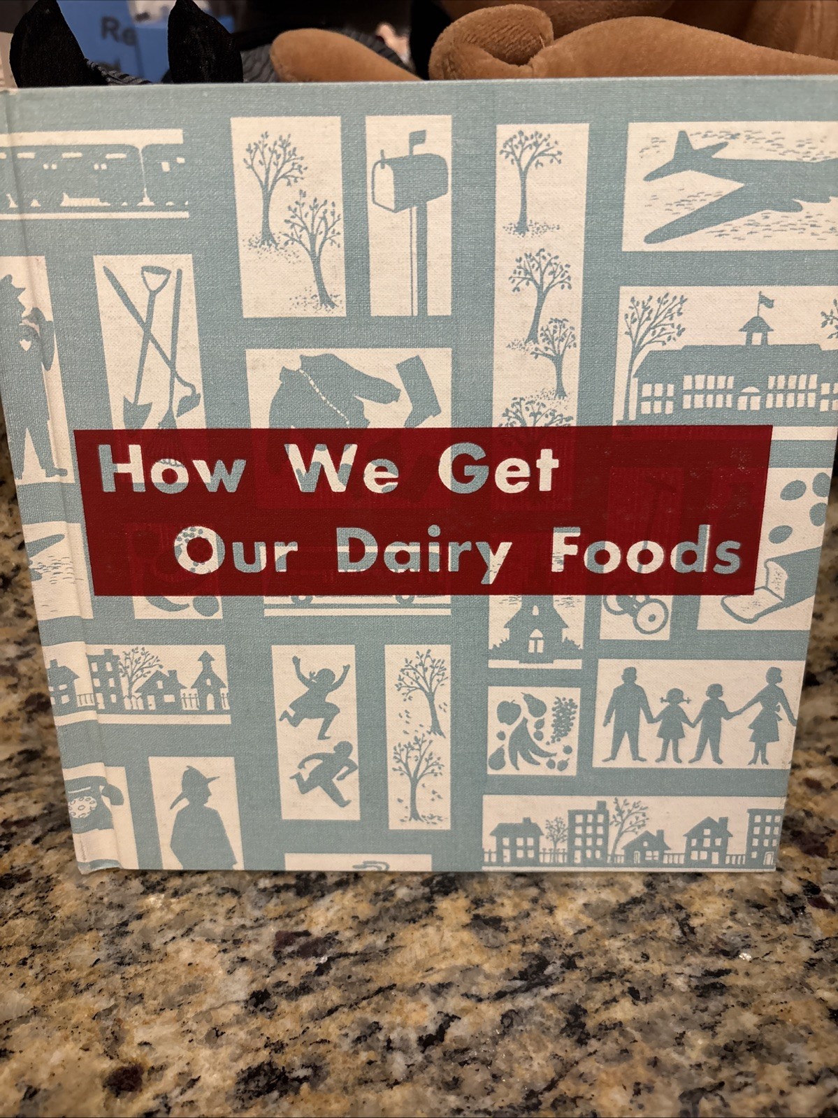 How We Get Our Dairy Foods by Banks, Marjorie Ann, Illustrated by Hawkinson,…