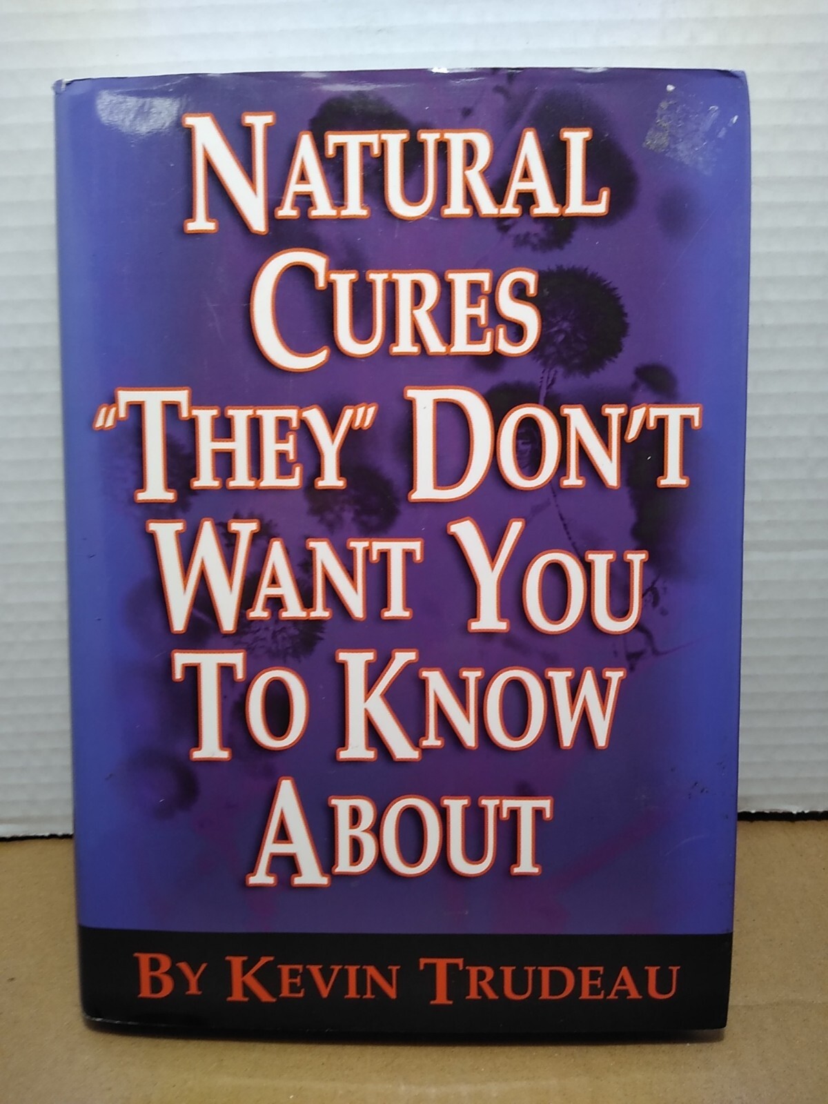 Kevin Trudeau – Natural Cures & More Natural Cures Revealed – 2 Hardcovers w/ DJ