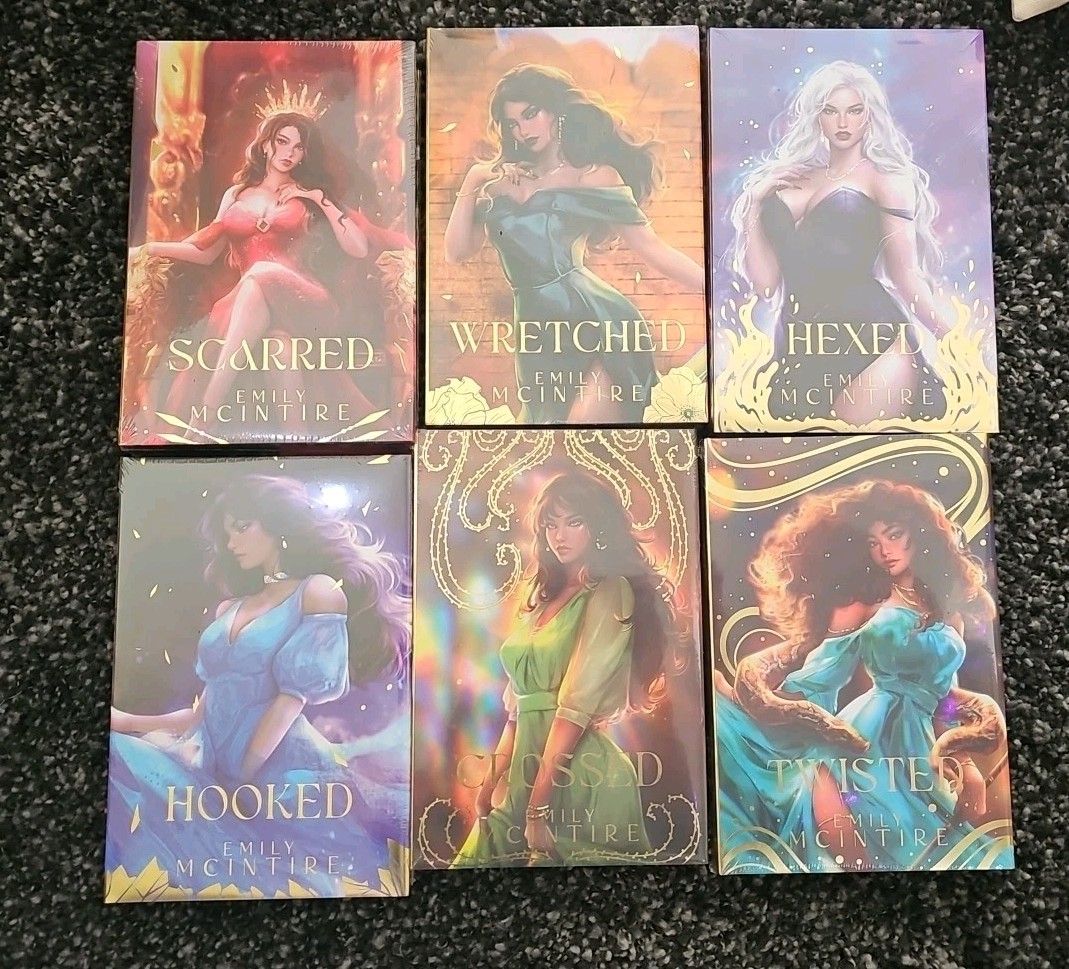 Mystic Box Emily Mcintire Never After Series Lot Of 6 Hooked Hexed New