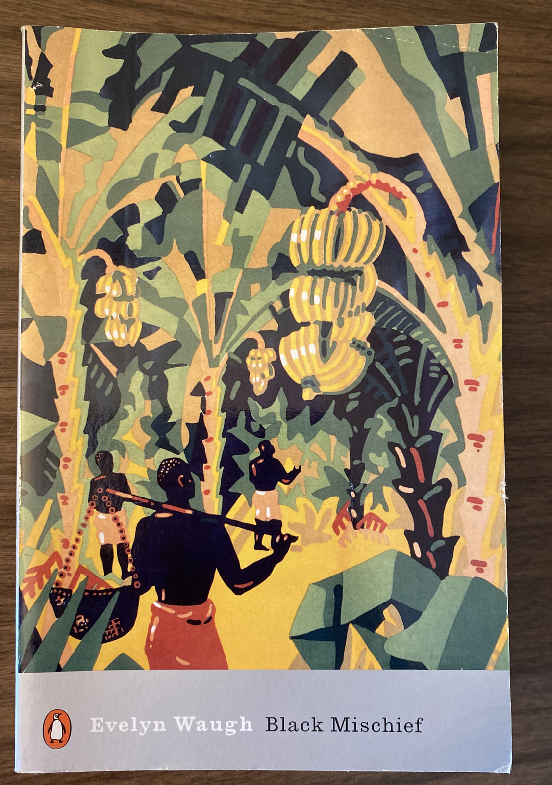 Black Mischief by Evelyn Waugh PB