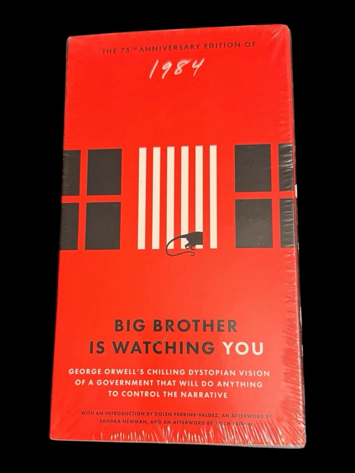 George Orwell 2-Book Boxed Set: 1984 and Animal Farm by George Orwell (English)