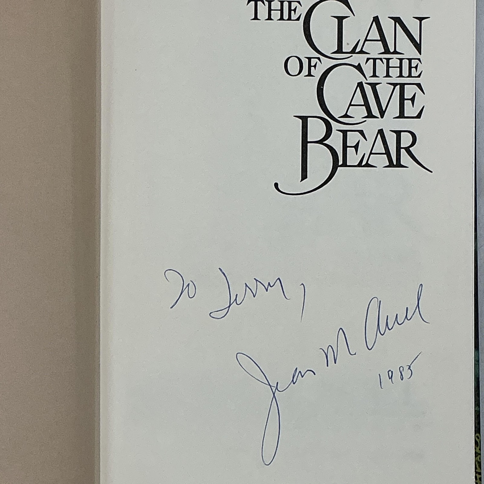 Vintage The Clan Of The Cave Bear Jean M Auel Crown Green 1980 Signed 10th prnt