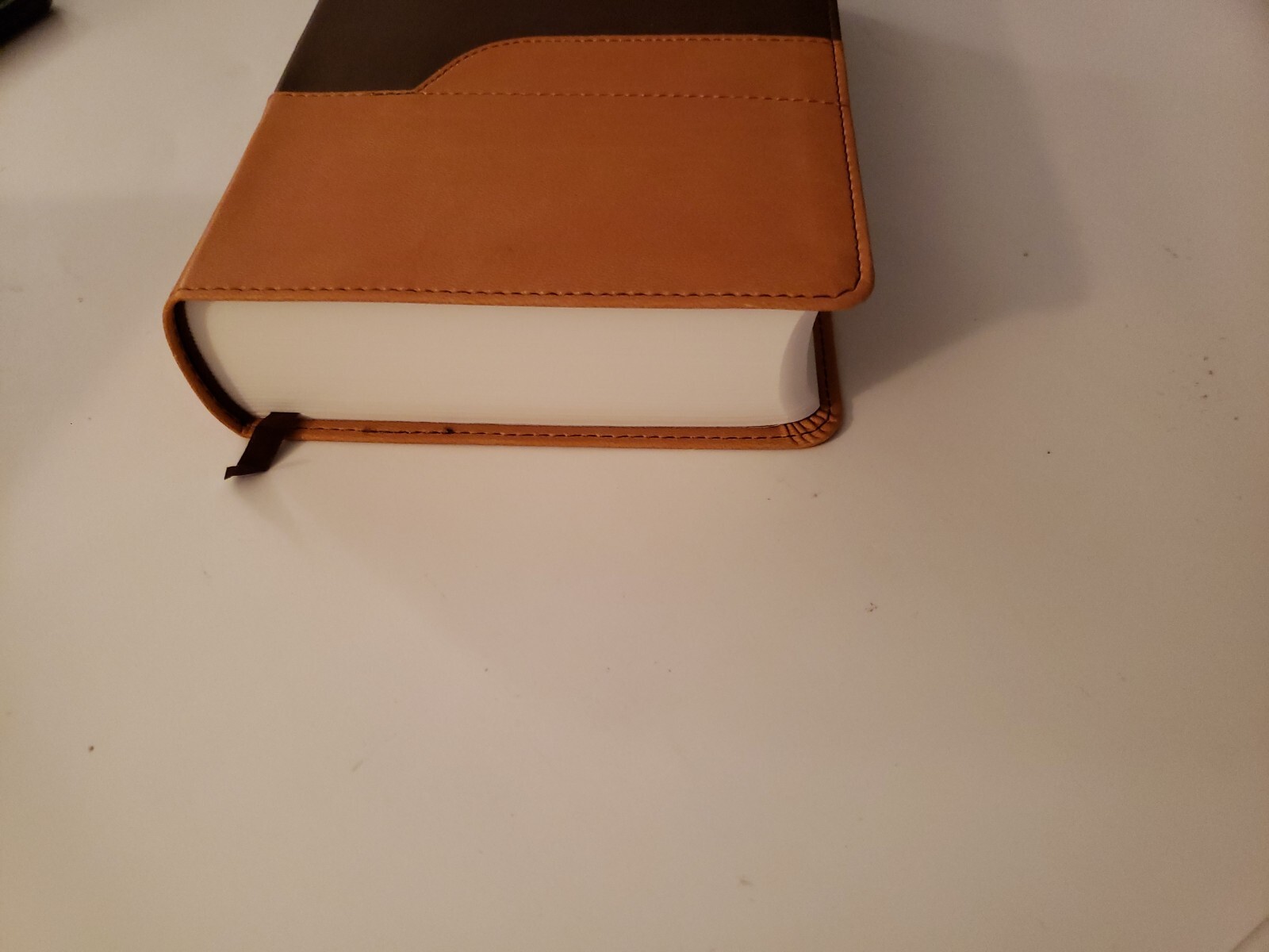 NIV Holy Bible Large Print Chocolate / Amber Duo Tone Brown Leather Cover Church