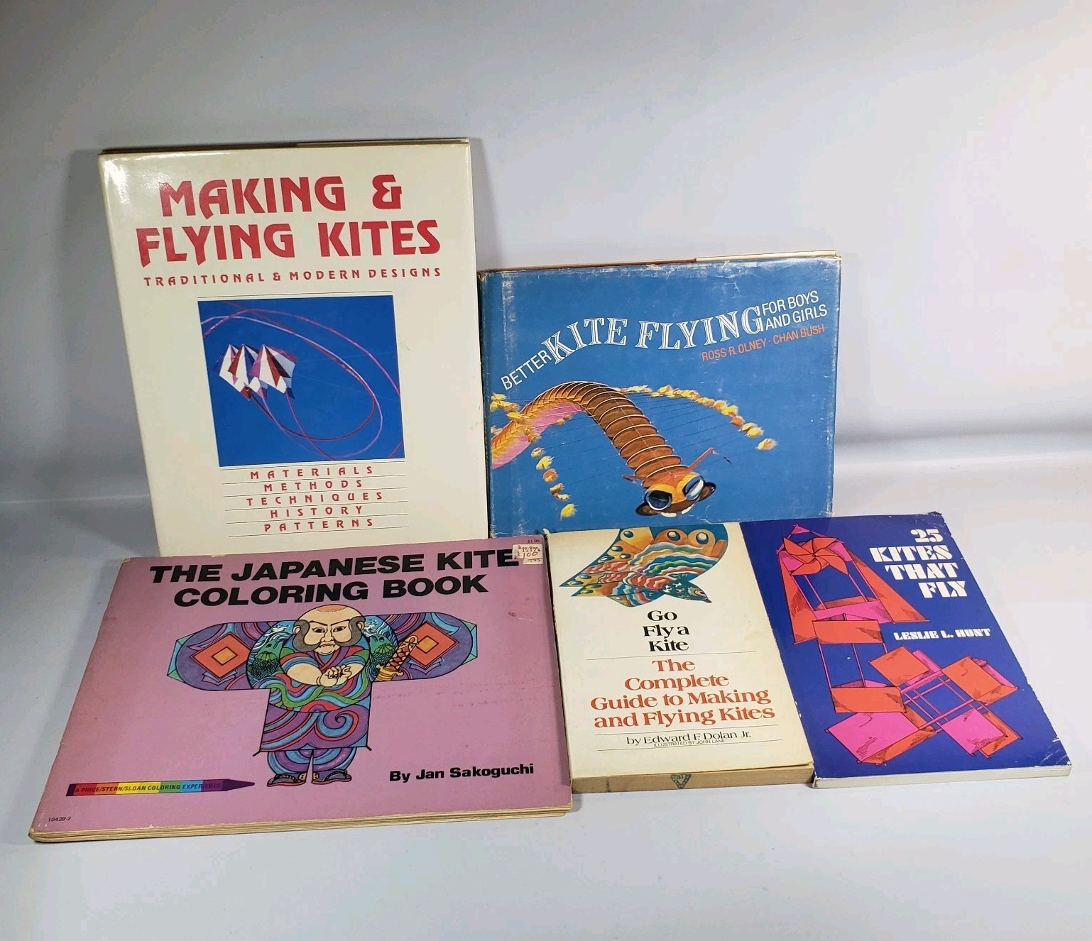 5 Kites Books Paperback & Hardcover Lot Coloring Book, Making Flying Misc. Lot