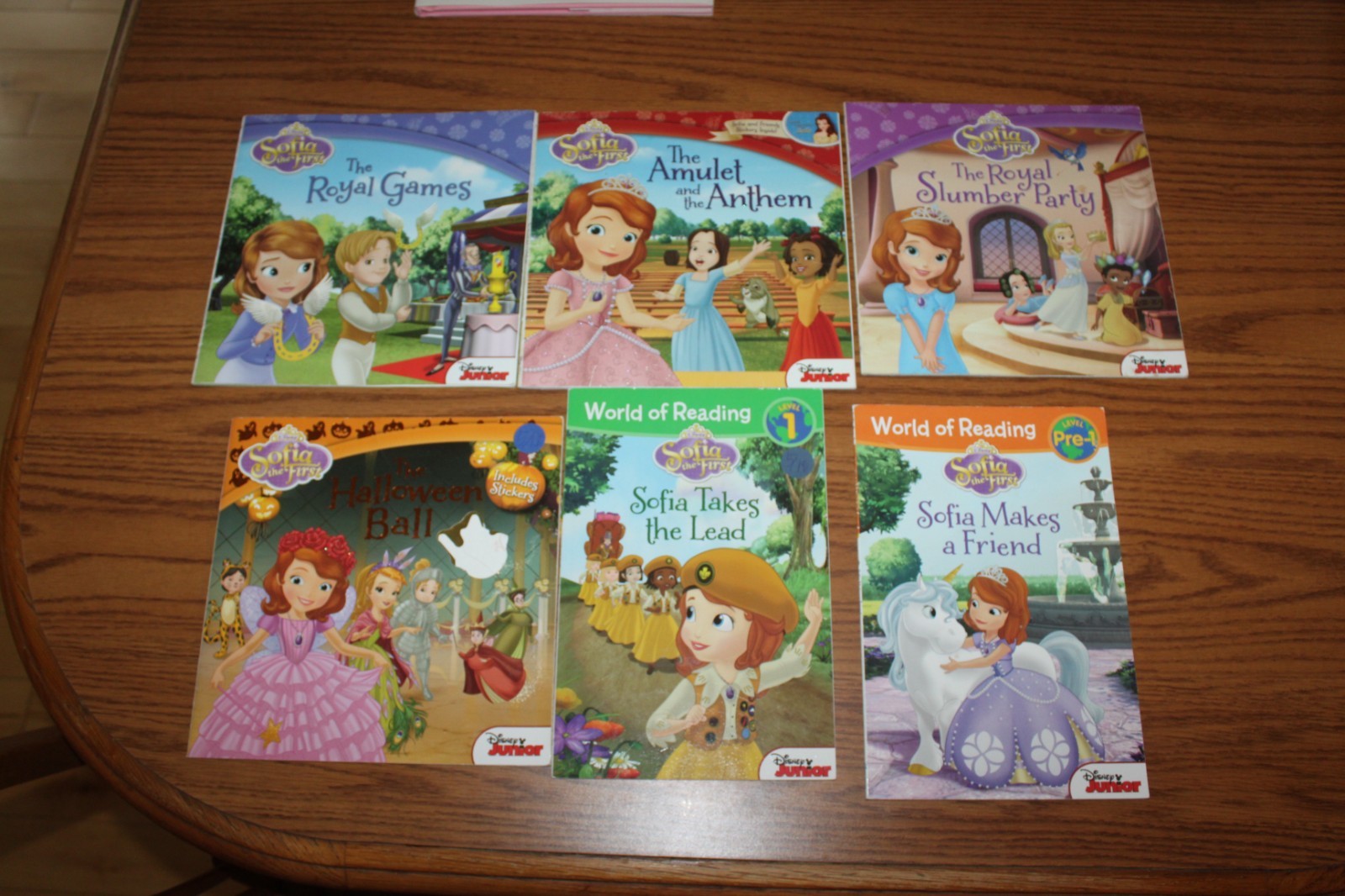 9 Disney Sofia the First Readers Picture Books Lot Friend Guess Who Games