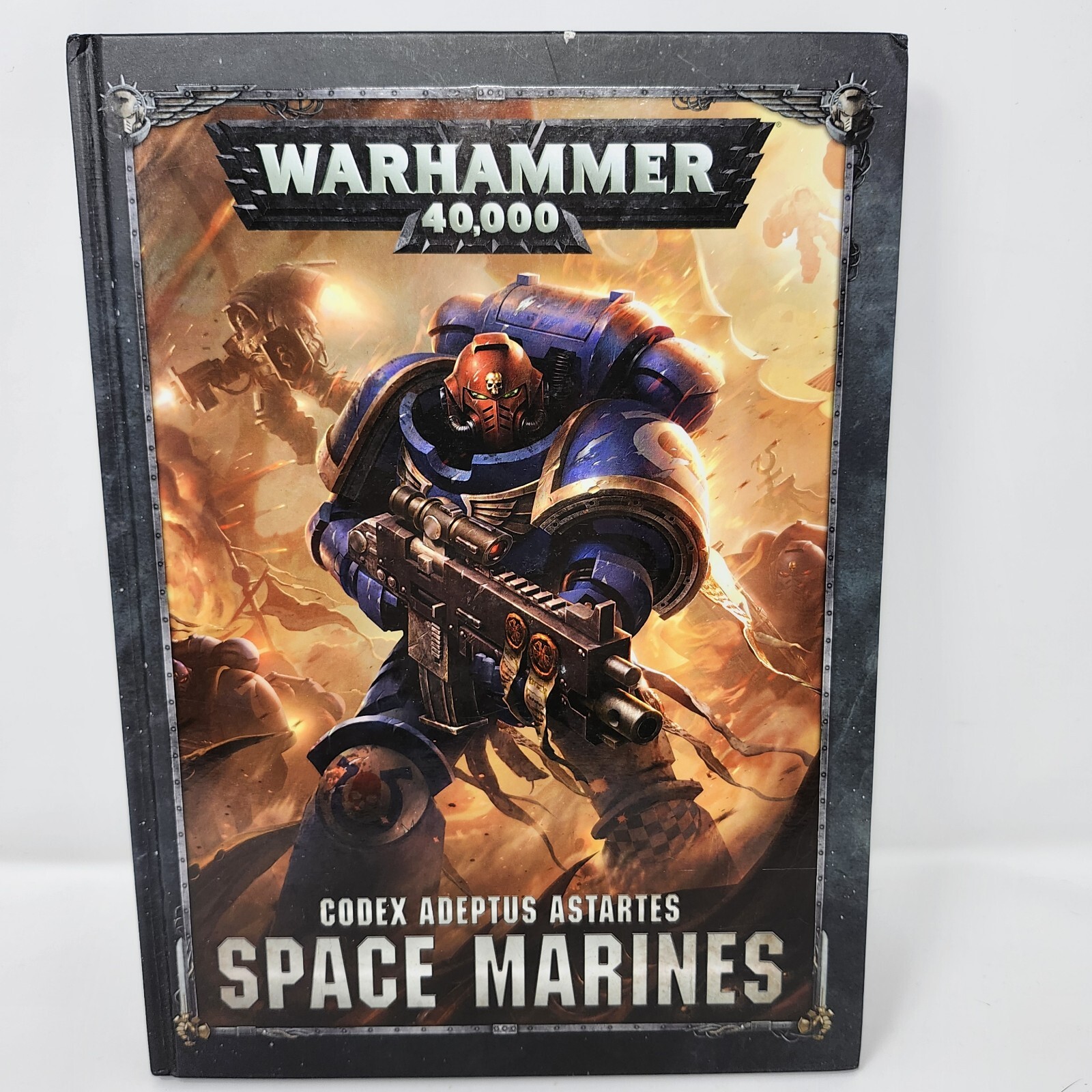 Warhammer 40k: Codex Adeptus Astartes: Space Marines 2017 Hardcover.