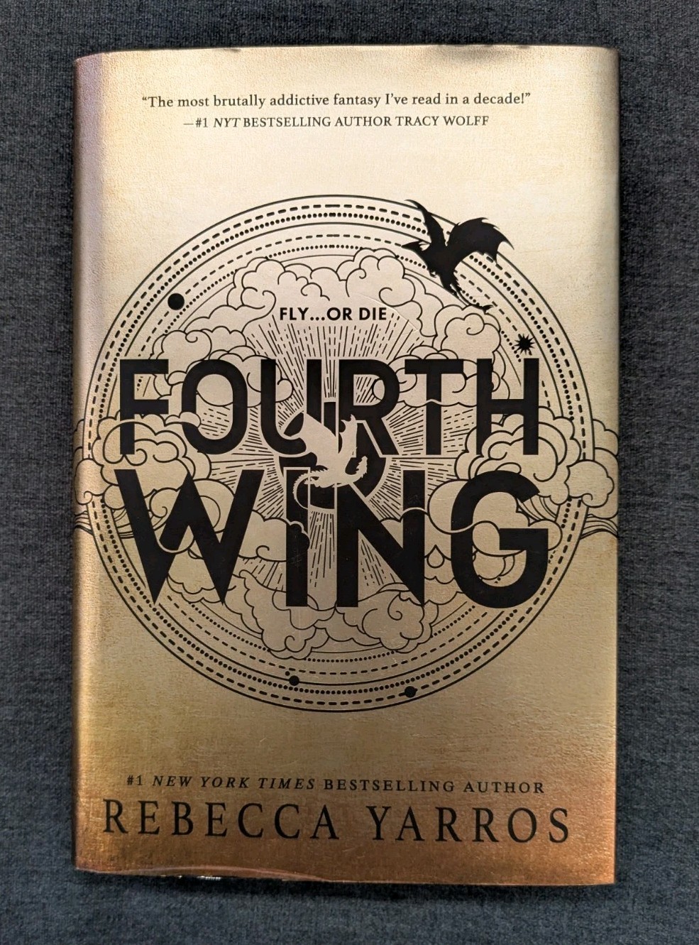 1st Edition Fourth Wing Hardcover HCDJ by Yarros Rebecca Fine NM 8th Printing