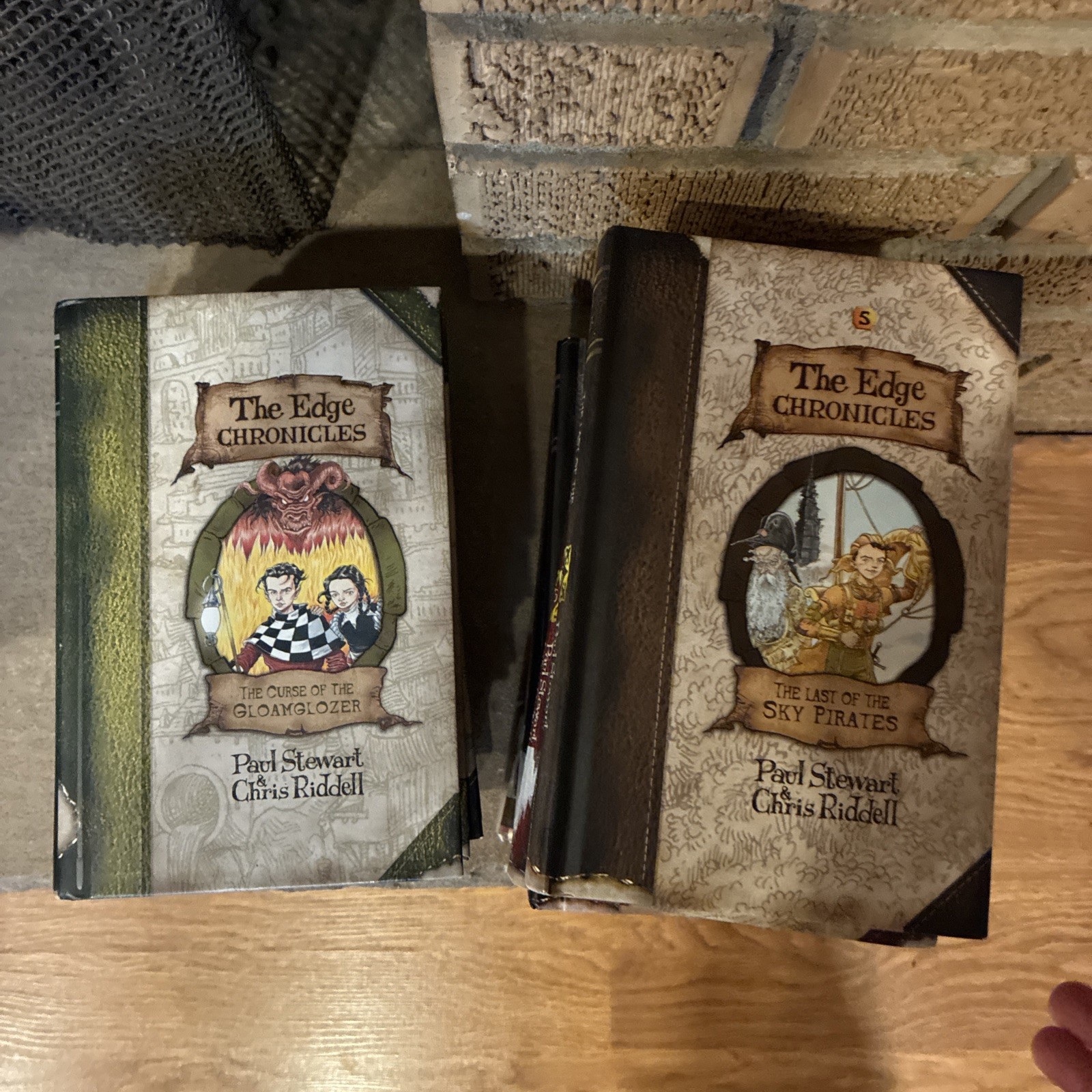 Hardcover Set of The Edge Chronicles 1-9 Paul Stewart Chris Riddell Lot